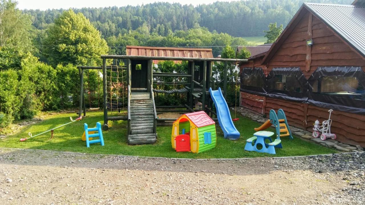 Villa U Zrodel Strwiaza à Ustrzyki Dolne Extérieur photo